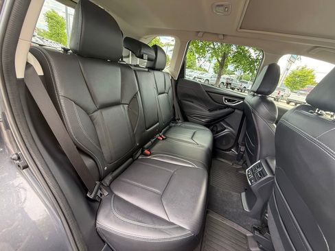 Used 2022 Subaru Forester Touring AWD/4WD image 24