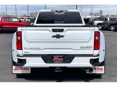 Used 2026 Chevrolet Silverado 3500 High Country w/ High Country Premium Package image 4