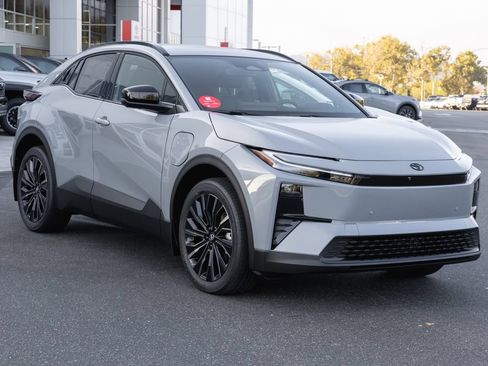 New 2026 Toyota C-HR AWD/4WD image 3