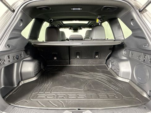 Used 2025 Subaru Forester Limited image 38