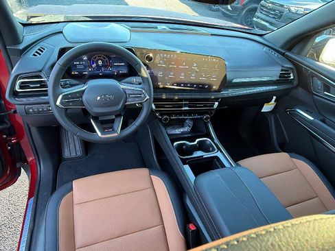 New 2027 Chevrolet Traverse Z71 w/ Driver Confidence Package AWD/4WD image 21