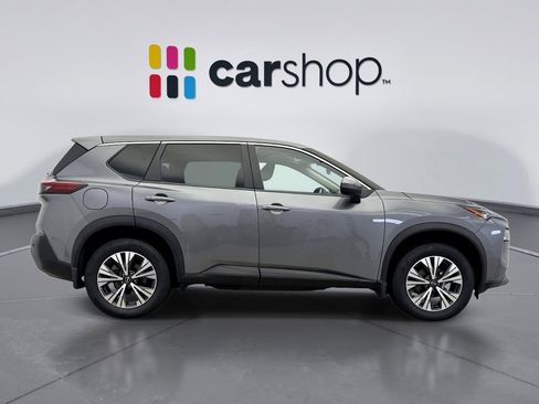Used 2023 Nissan Rogue SV image 6