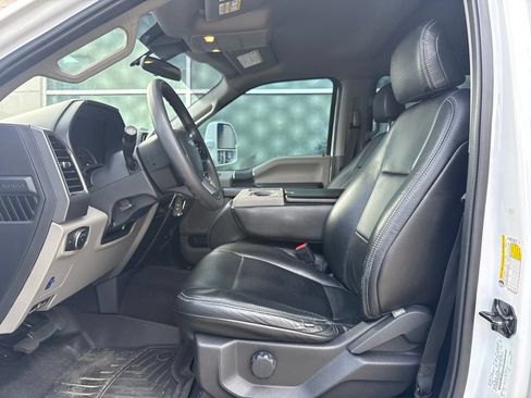 Used 2022 Ford F250 XLT AWD/4WD image 9