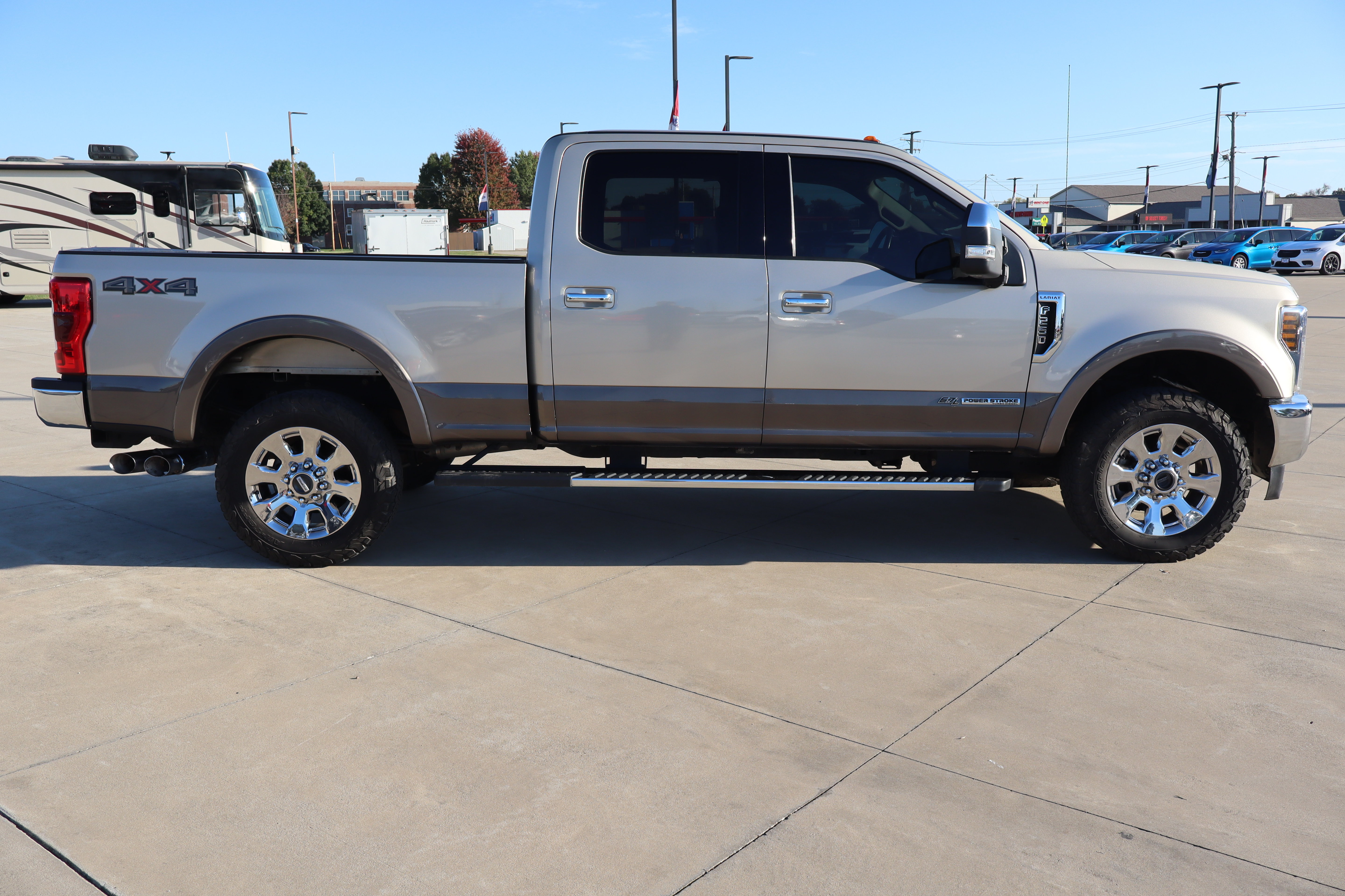 Used 2018 Ford F250 Lariat w/ Chrome Package AWD/4WD image 4