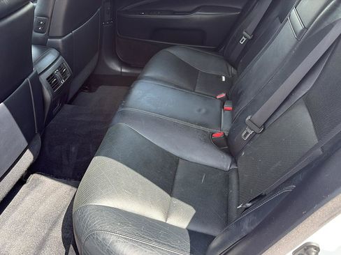 Used 2013 Lexus LS 460 w/ Comfort Pkg RWD image 23