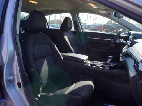 Used 2023 Nissan Altima 2.5 SV image 28