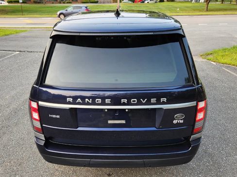 Used 2017 Land Rover Range Rover HSE image 15