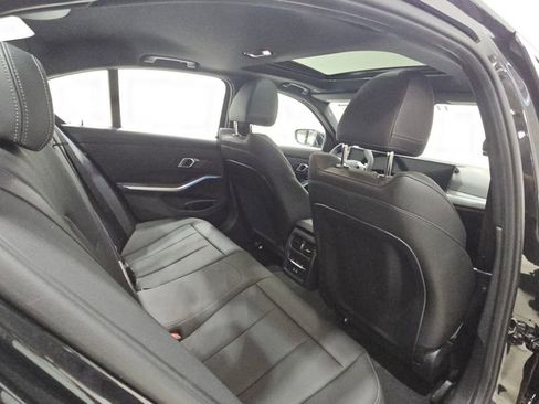 Used 2025 BMW 330i xDrive Sedan image 11