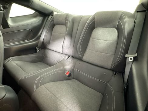 Used 2024 Ford Mustang Coupe RWD image 9