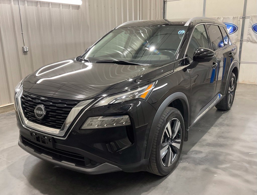 Used 2023 Nissan Rogue SL w/ SL Premium Package FWD image 3