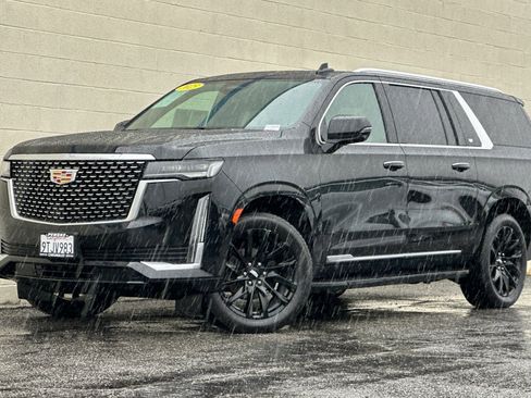 Certified 2023 Cadillac Escalade ESV Premium Luxury w/ Performance Package image 8