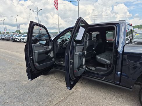 Used 2025 Ford F150 Platinum AWD/4WD image 18