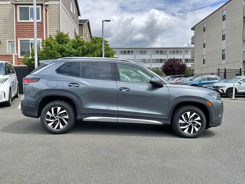 New 2026 Volkswagen Tiguan S AWD/4WD image 9