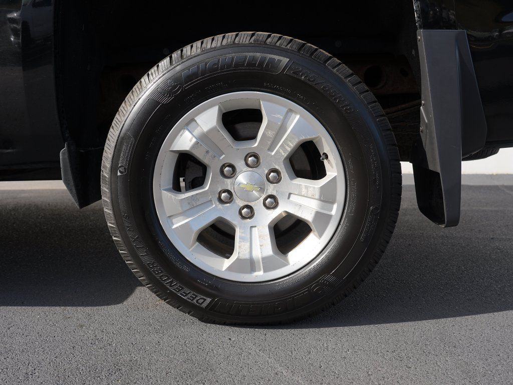Used 2016 Chevrolet Silverado 1500 LT w/ All Star Edition AWD/4WD image 32