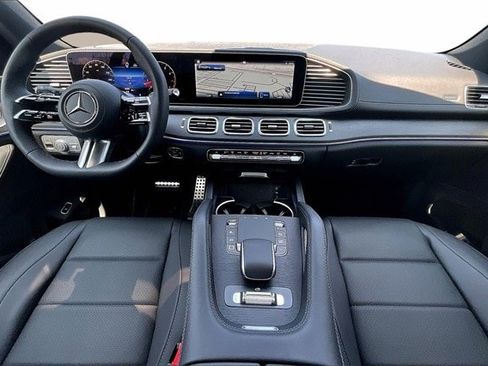New 2025 Mercedes-Benz GLS 450 4MATIC image 7