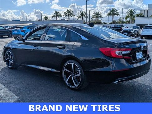 Used 2019 Honda Accord Sport image 5