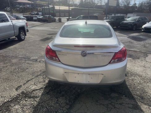 Used 2011 Buick Regal CXL w/ RL3 Preferred Equipment Group image 4