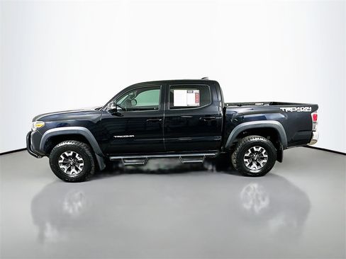 Used 2020 Toyota Tacoma TRD Off-Road image 5