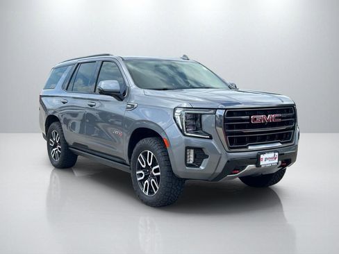 Used 2021 GMC Yukon AT4 w/ AT4 Premium Plus Package image 3