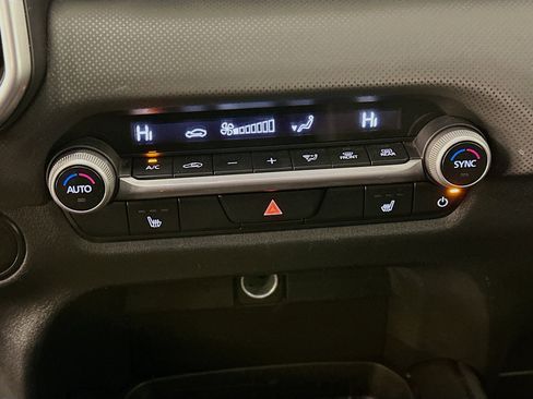 Used 2024 MAZDA CX-50 AWD 2.5 S w/ Preferred Package image 24