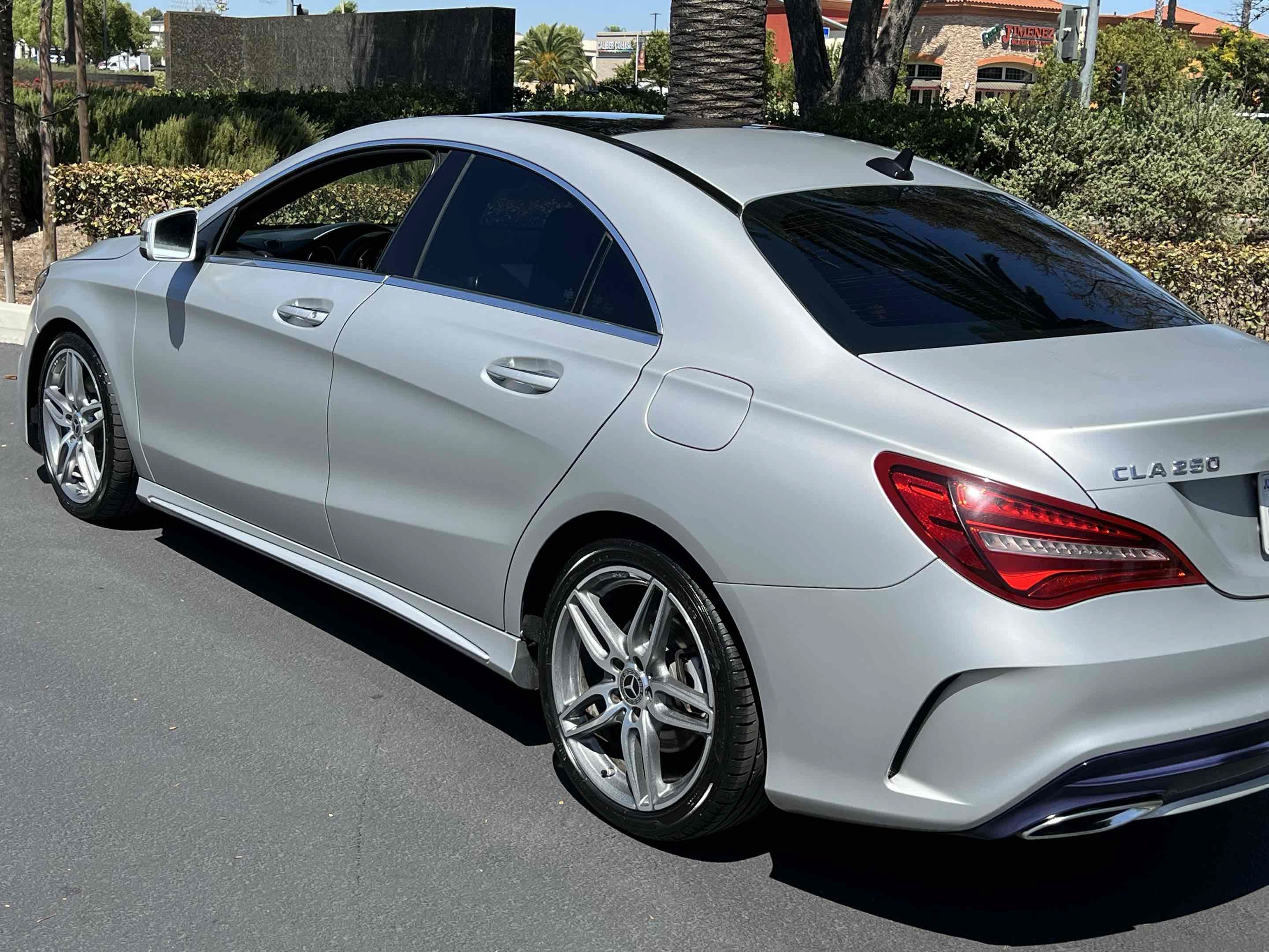 Used 2018 Mercedes-Benz CLA 250 image 24