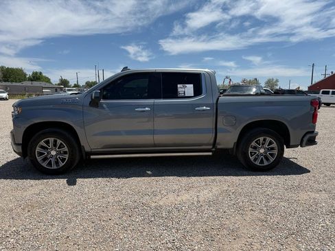Used 2021 Chevrolet Silverado 1500 High Country w/ Technology Package AWD/4WD image 6