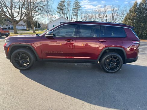Used 2021 Jeep Grand Cherokee L Limited image 6