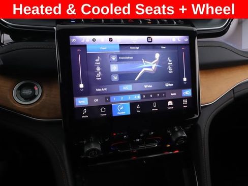 Used 2022 Jeep Grand Cherokee Summit AWD/4WD image 4