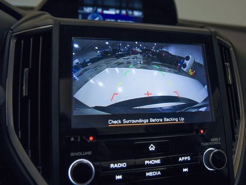 Used 2020 Subaru Forester Limited image 19