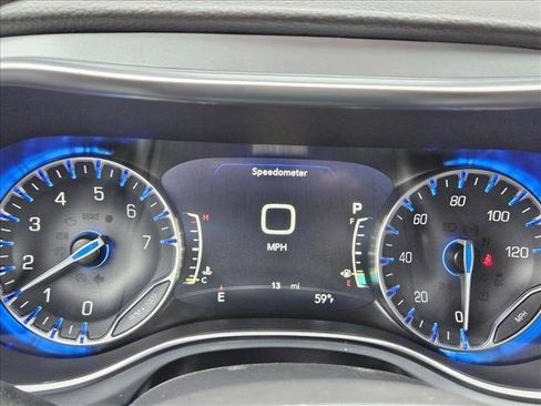 New 2026 Chrysler Pacifica Limited w/ S Appearance Package FWD image 17