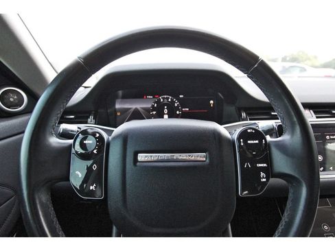 Used 2020 Land Rover Range Rover Evoque SE AWD/4WD image 15