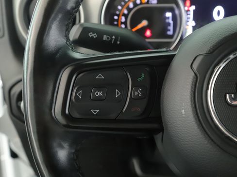 Used 2021 Jeep Wrangler Unlimited Sport AWD/4WD image 9