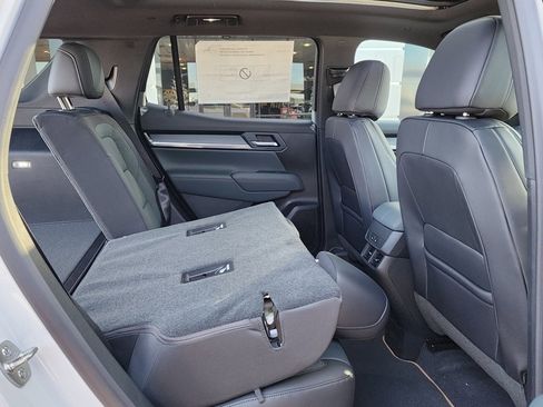 New 2026 GMC Terrain AT4 w/ Convenience Package III image 46