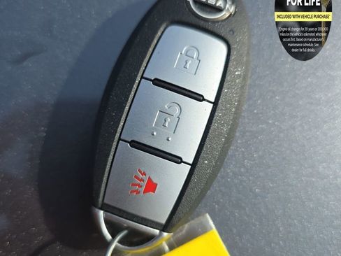 Used 2022 Nissan Frontier S w/ Technology Package image 34