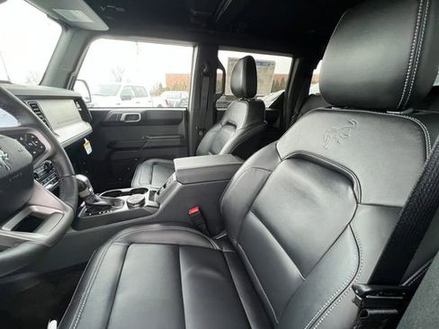 New 2025 Ford Bronco Outer Banks image 11