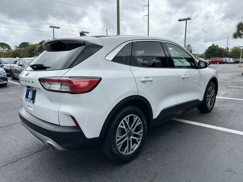 Used 2022 Ford Escape SEL image 7