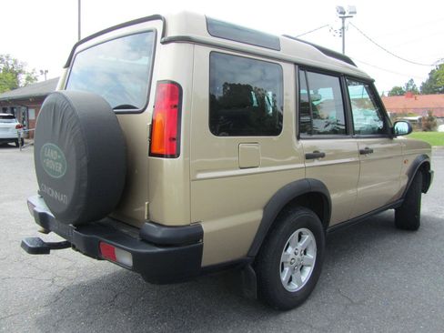 Used 2004 Land Rover Discovery S AWD/4WD image 10