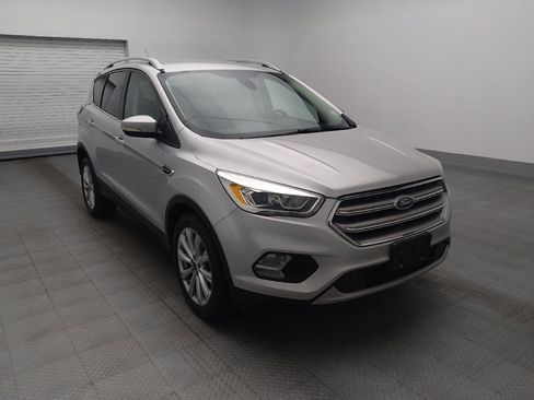 Used 2017 Ford Escape Titanium FWD image 13