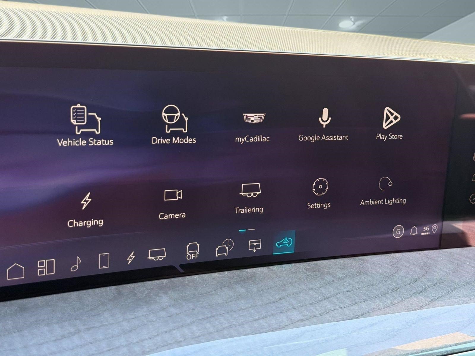 New 2026 Cadillac Escalade IQ Sport 2 AWD/4WD image 18