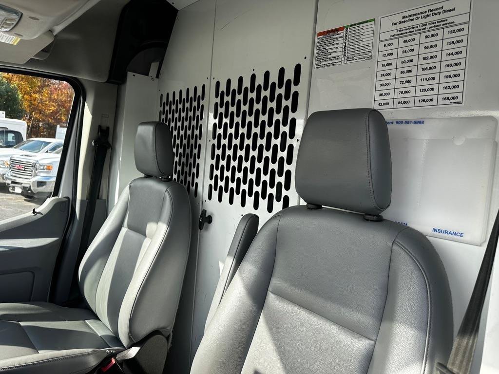 Used 2015 Ford Transit 250 130 Medium Roof RWD image 14