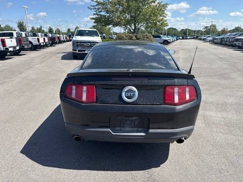 Used 2010 Ford Mustang GT Premium RWD image 5