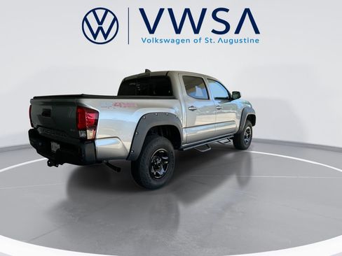 Used 2021 Toyota Tacoma SR AWD/4WD image 7