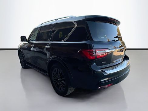 Used 2024 INFINITI QX80 Sensory image 3