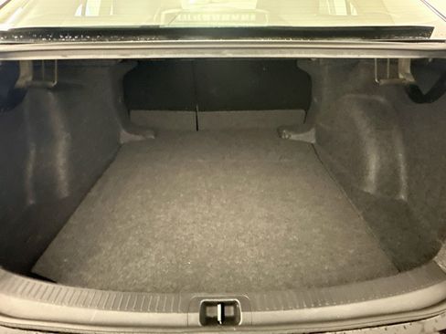 Used 2025 Toyota Corolla LE FWD image 29