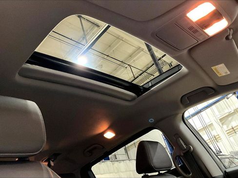 Used 2021 Honda Odyssey EX-L image 22