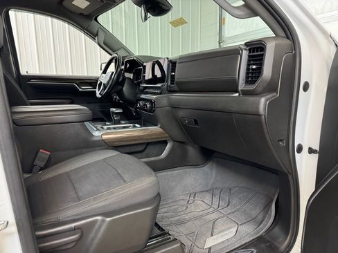 Used 2023 Chevrolet Silverado 1500 LT w/ Protection Package AWD/4WD image 27