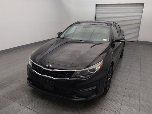 Used 2020 Kia Optima SX image 15