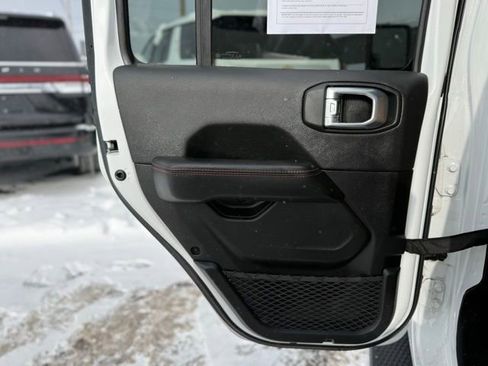 Used 2021 Jeep Wrangler Unlimited Rubicon w/ Dual Top Group image 8