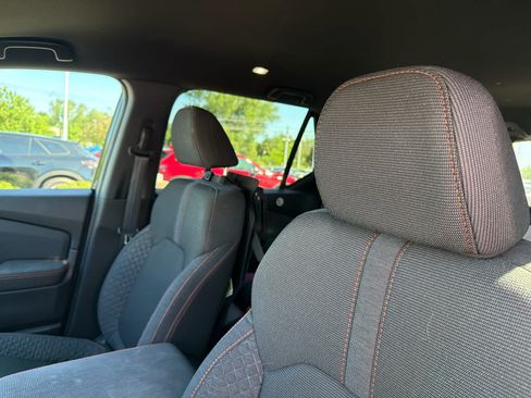 Used 2023 Honda Pilot Sport image 9