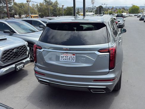 New 2025 Cadillac XT6 Luxury image 29